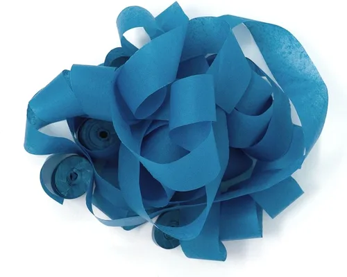 Vista 4 de Ultimate Confetti - Serpentinas de papel de seda azul bebé - 20 rollos (1" x 30')