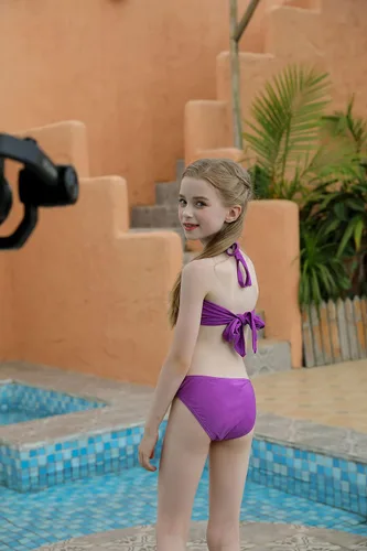 Vista 2 de DNFUN Colas de sirena para nadar para niñas, traje de baño de sirena con monoaleta