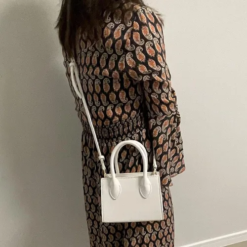 Vista 5 de Pequeñas bolsas cruzadas para mujer, de piel sintética, de moda, mini monederos y bolsos..