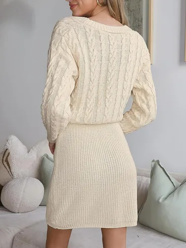 Vista 3 de CUPSHE Minivestido tipo suéter con cuello en V y manga larga para mujer