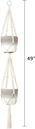 Vista 6 de Mkono Colgador de plantas de macramé, cesta colgante de 2 niveles para interior/exterior, cuerda de algodón con cuentas, 4 patas, 49 pulgadas