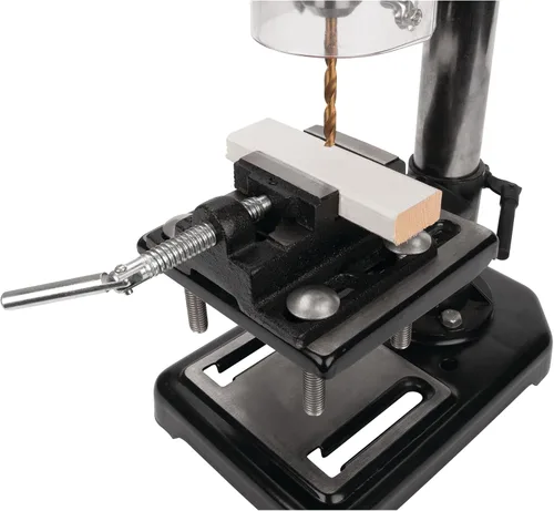 Vista 7 de Performance Tool W3939 Prensa de Taladro Resistente de 2-1/2" - Sujeta con Seguridad las Piezas de Trabajo para una Perforación Precisa