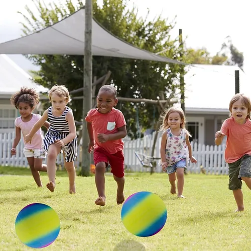 Vista 6 de Pelota de patio de recreo, Kickball de 8.5 pulgadas para niños y adultos, para interiores y exteriores, balón de balón de dodgeball de cuatro bolas