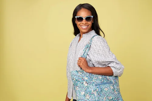 Vista 5 de Vera Bradley Gafas de sol Ariel Cat Eye para mujer