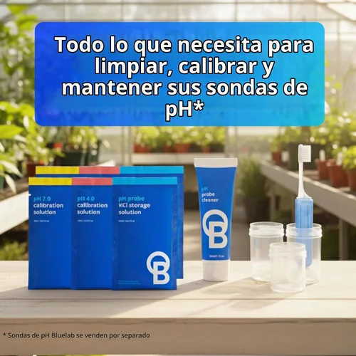 Vista 2 de Kit de cuidado para sonda de pH Bluelab CAREKITPH con solución de calibración, solución de almacenamiento y cepillo, utilizado para lápiz de pH
