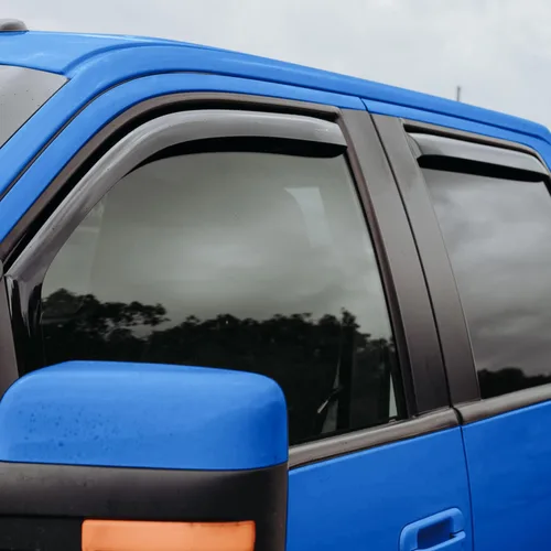 Vista 5 de Goodyear Deflectores de ventana inastillables en el canal para camiones Ford F-150 2009-2014 SuperCrew, protectores de lluvia, viseras de ventana