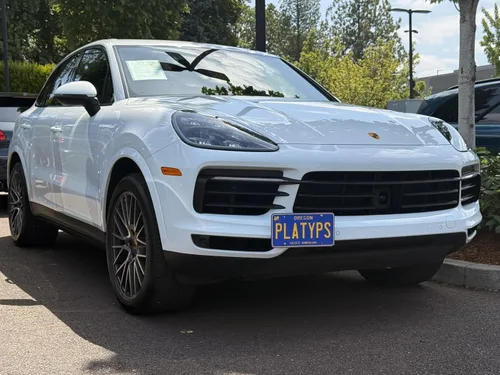 Vista 6 de CravenSpeed Platypus Soporte para placa de matrícula compatible con Porsche Cayenne (modelos base y S) 2024-2025 Sin taladrar Se instala