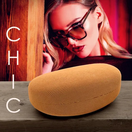 Vista 2 de Estuche grande rígido para gafas de sol MyEyeglassCase se adapta a gafas de sol curvas grandes, con bolsa de microfibra y paño de limpieza
