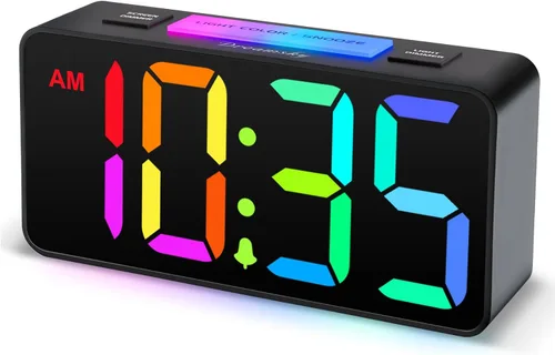Vista 13 de DreamSky - Reloj despertador digital pequeño para dormitorio con números grandes Electric Bedside Desk Clock with USB Charging Port, Brightness