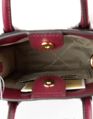 Vista 3 de Michael Kors Mercer - Bolso bandolera de cuero granulado extra pequeño