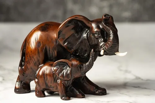 Vista 4 de IYARA CRAFT - Estatua de elefante de resina - Familia de vida silvestre decorativa con madre y bebé para realismo 3D clásico. Ideal para sala