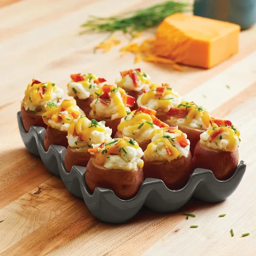 Vista 13 de Rachael Ray Bandeja/Soporte para huevos de cerámica de esmalte sólido, 12 tazas, gris oscuro