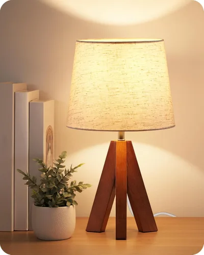 Vista 13 de Juego de 2 lámparas de mesa trípode pequeñas, lámpara moderna de mesita de noche con pantalla de tela, luz de escritorio de madera estilo bohemio