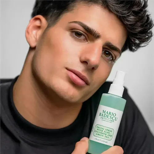 Vista 2 de Mario Badescu Spray facial Duo – Incluye aloe, manzanilla y lavanda PLUS aloe, pepino y tóner de té verde para cara, cuello o cabello – Bruma facial