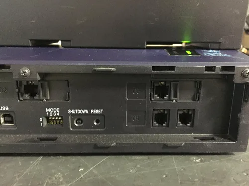Vista 6 de Panasonic Unidad de control del sistema de procesamiento de voz KX-TVA50