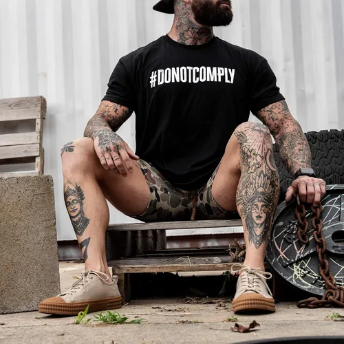 Vista 6 de Combat Iron #DONOTCOMPLY - Camiseta de manga corta para hombre
