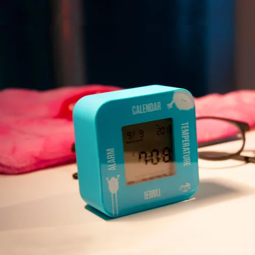 Vista 5 de Tinc Alarma digital para niños, temperatura, fecha y temporizador giratorio reloj abatible, azul, pequeño
