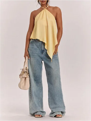 Vista 6 de Verdusa Top halter asimétrico de satén para mujer Amarillo claro