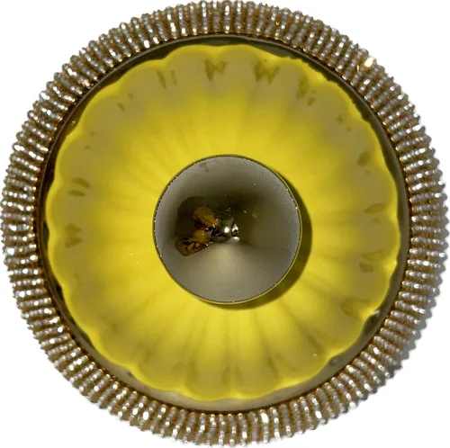 Vista 4 de Sopera de Trofeo para Ochun Color Amarillo con acentos dorados.