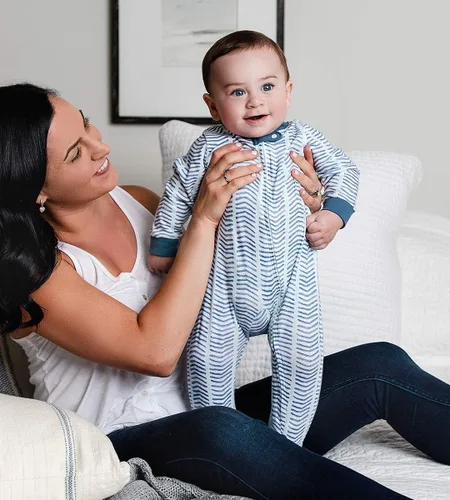 Vista 94 de Burt's Bees Baby - Pijama de una pieza para bebé, mameluco para dormir y jugar, algodón 100% orgánico, cremallera frontal