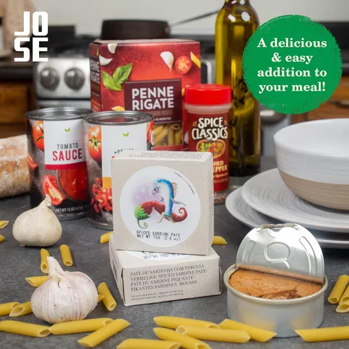 Vista 4 de Paté de sardina especiado enlatado por Jose Gourmet, Sardinas portuguesas capturadas en la naturaleza, Paté de pescado enlatado, Omega 3, Comercio
