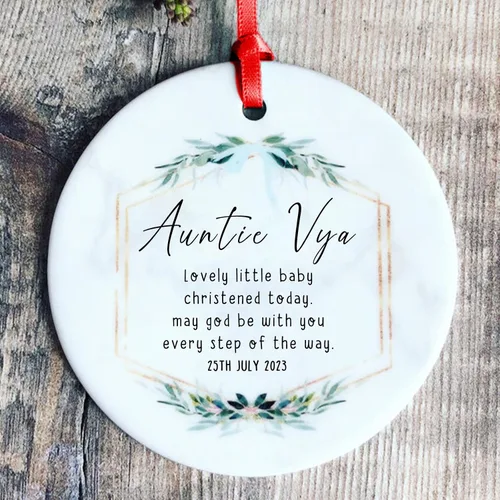 Vista 5 de Recuerdos personalizados de adorno de Navidad para bebé, regalos de bebé que llegan, adornos de cerámica para árbol de Navidad, adornos de primera