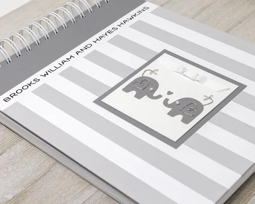 Vista 19 de Personalized Twin Pregnancy Journal (8 Center Designs) - Hardcover Pregnancy Memory Book Customized with Babies’ Names, Nicknames or Phrase