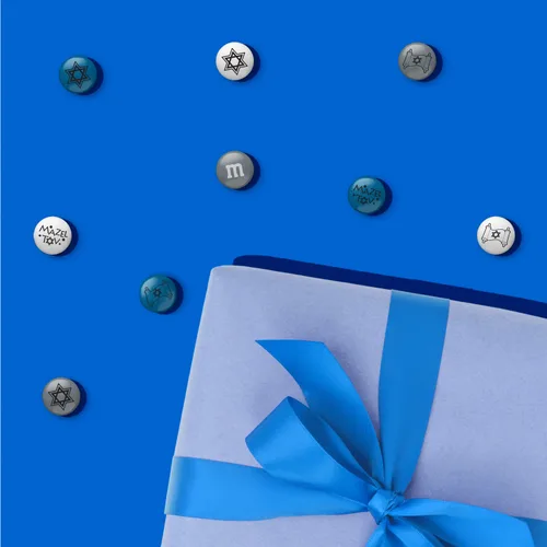 Vista 7 de M&M'S Bar Mitzvah - Caramelo de chocolate con leche, azul, plateado, blanco, bolsa a granel de 2 libras