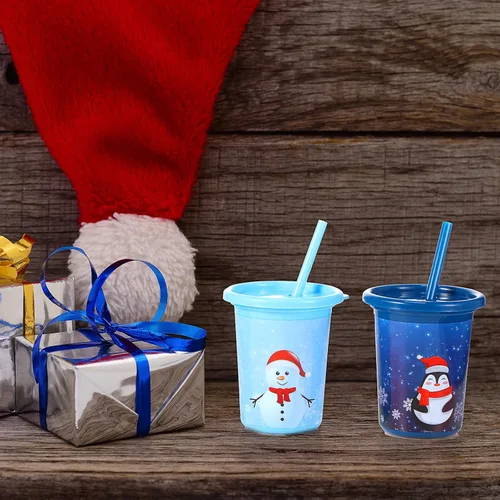 Vista 5 de Nuanchu 12 vasos de Navidad con pajitas y tapas, vasos reutilizables de plástico de 10 onzas para regalo de fiesta de Navidad