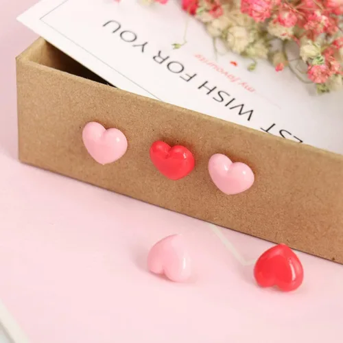 Vista 9 de MAGICLULU Map Tacks Push Pins 100pcs Heart Shape Reusable Desk Accessories Bulletin Board Pushpin Set