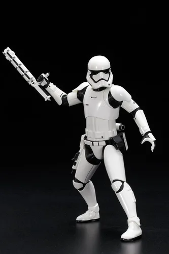 Vista 4 de Star Wars First Order Stormtrooper Fn‐2199 Artfx+