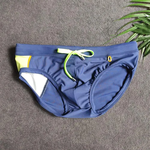 Vista 8 de UXH Traje de baño para hombre Briefs acolchado traje de baño masculino sexy tabla de natación playa surf natación natación