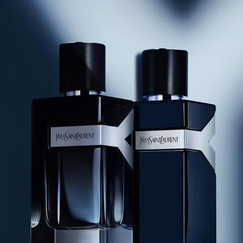 Vista 4 de Yves Saint Laurent Y Le Parfum Eau De Parfum Spray para hombre, 2.0 onzas