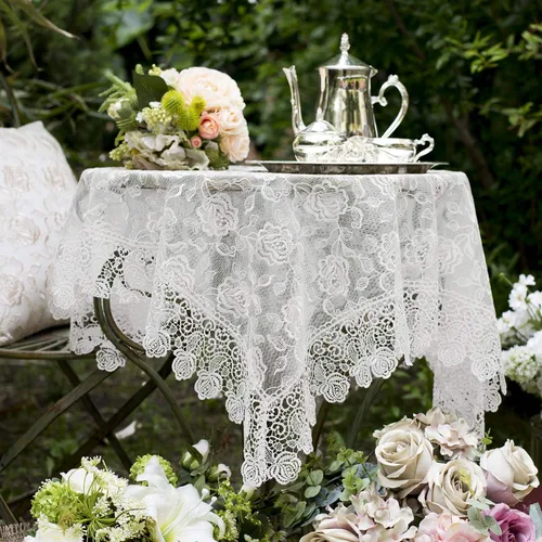 Vista 9 de SUTAVIA Mantel redondo de encaje con flores doradas de rosa, cubierta de mesa de café clásica a prueba de polvo, protector de mesa para comedor