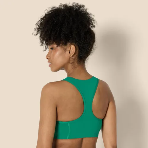 Vista 3 de Tienda Essentials Sujetador deportivo Active FormFlex Buttery Soft Light Support con cuello cuadrado y espalda cruzada para mujer