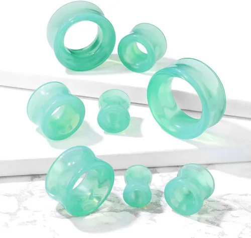 Vista 3 de Pierced Owl - Aretes de cristal opalita verde con doble acampanado, se venden por par