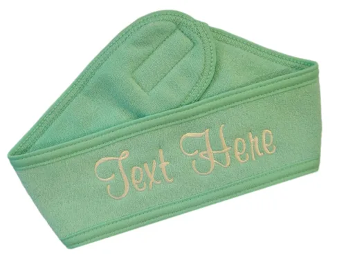 Vista 10 de Funny Girl Designs Diadema de spa personalizada bordada con texto personalizado de tu elección (negro)