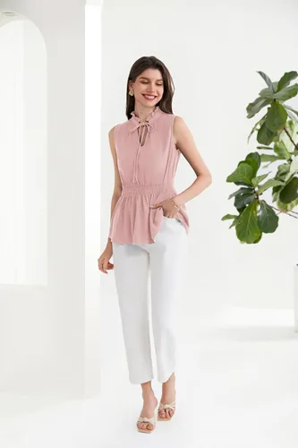 Vista 4 de GRACE KARIN Camisetas sin mangas para mujer, blusas casuales de verano con cuello en V, a la moda, con volantes
