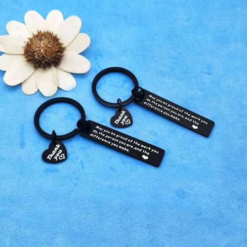 Vista 3 de Llavero de acero inoxidable con texto en inglés May You be Proud of the Work You Do, regalo para voluntario, entrenador, mentor, enfermera, médico