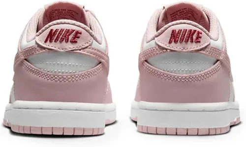 Vista 855 de Nike Kid's Dunk Low Sneaker