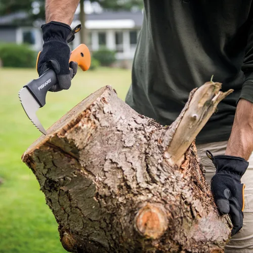 Vista 8 de Fiskars Hookaroon de 12 pulgadas, mango de agarre antideslizante con hoja puntiaguda y angular, herramienta de jardinería para rotar, arrastrar