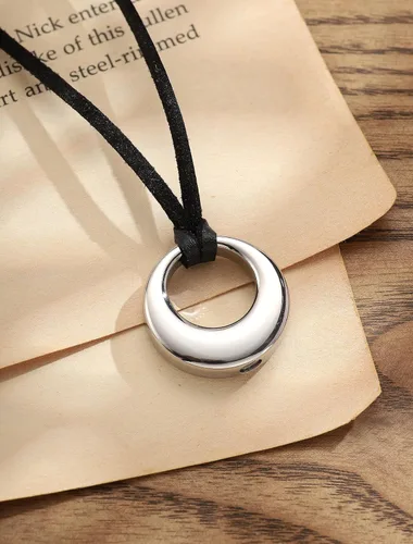 Vista 5 de Sacina Gargantilla gótica bohemia negra con anillo en O, gargantilla negra, collar gótico bohemio, regalo de joyería de Navidad para mujer, Acero