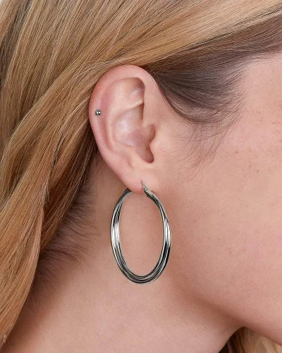Vista 8 de Milla Crossover Twisted Hoop Earrings for Women – Hypoallergenic Silver or Gold Statement Hoops – Lightweight & Easy to Wear