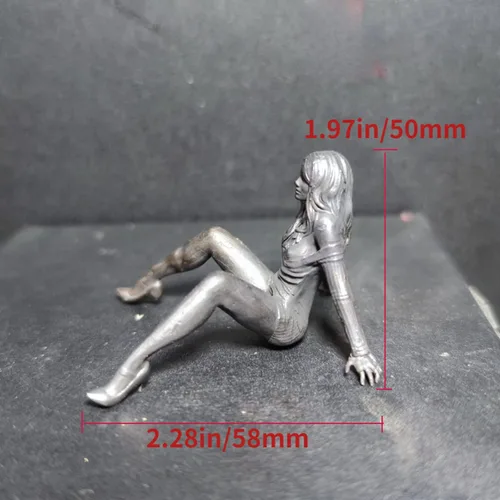 Vista 2 de Estatua femenina sexy de latón sentada, hermosa estatua femenina de metal negro, posición sentada, escultura de mujer, miniaturas, arte corporal