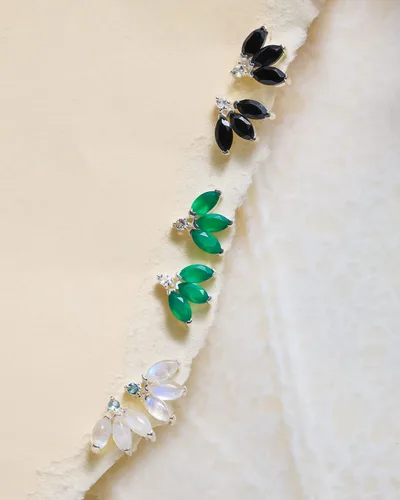 Vista 4 de YoTreasure 925 Sterling Silver Moonstone Black Green Onyx White Blue Topaz Stud Earrings