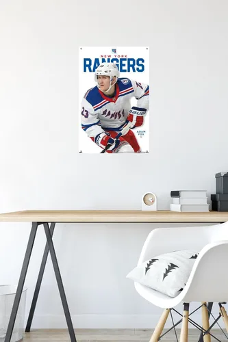 Vista 6 de Trends International NHL New York Rangers - Póster de pared de la serie 23 de Adam Fox, 14.72 x 22.37 pulgadas, paquete de póster premium y alfiler