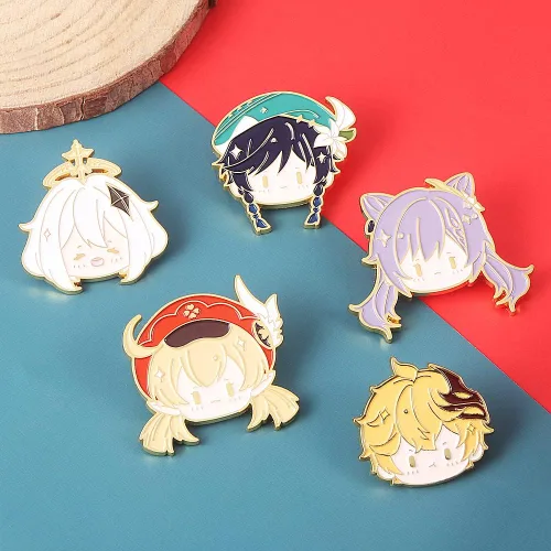 Vista 5 de Broche Hutao - Broche esmaltado de personajes Hutao para cosplay, broche de solapa, regalo para fanáticos, mujeres y niñas (5 unidades)