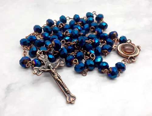 Vista 5 de Nazareth Store Collar de rosario de cuentas de cristal azul profundo, oración católica Jerusalén, medalla del suelo sagrado, cruz Tierra Santa