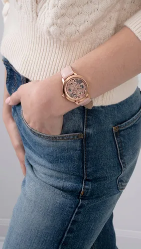 Vista 11 de GUESS Reloj de 1.417 in para mujer - Pulsera rosa esfera de oro rosa caja en tono oro rosa, Rosado, Classic