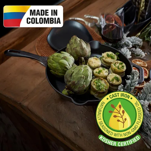 Vista 3 de Victoria Sartén de hierro fundido, sartén pre-sazonada de hierro fundido con mango largo, fabricado en Colombia, 12 pulgadas y funda de mango